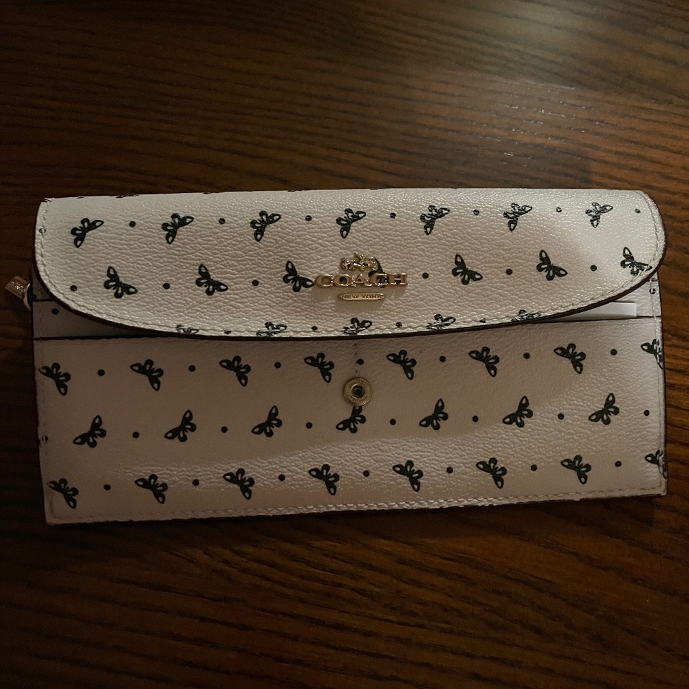COACH F59334 WALLET BUTTERFLY DESIGN